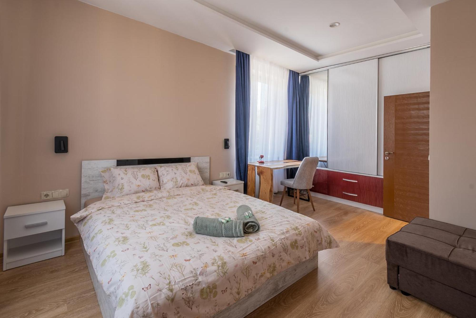 3Bdr, Top Center Retreat, City Heart, Free Parking Sofia Exterior photo